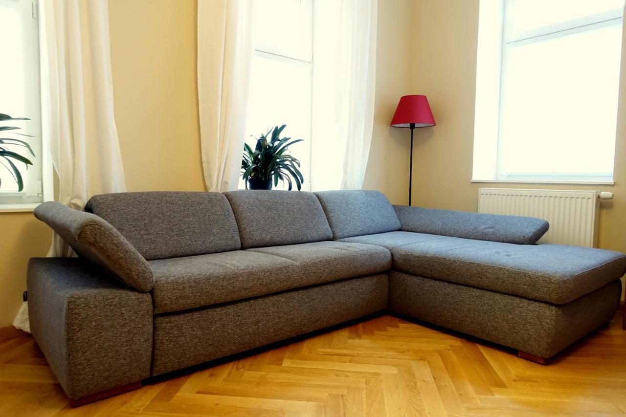 Studio U Parkplatz, Zentrale Ruhelage Neben Grunoase Apartment Wina Bagian luar foto